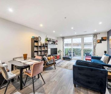 Moorhen Drive, London, NW9 - Photo 2