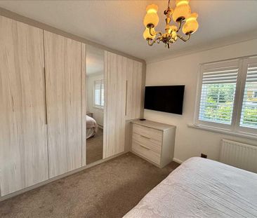 3 bedroom semi-detached house to rent - Photo 3