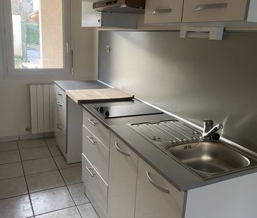 Location Appartement 1 pièce 26m² VILLEBON SUR YVETTE 91140 - Photo 1