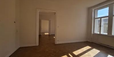 Großzügig angelegte, unbefristete 4 Zimmer Wohnung in der Liechtensteinstraße - Photo 3