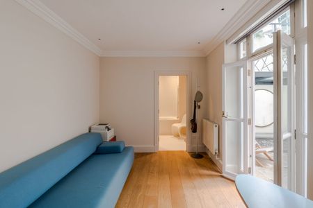 Montagu Square, Marylebone, London, W1H - Photo 2