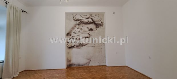 Warszawa, Śródmieście, al. Róż - Zdjęcie 1