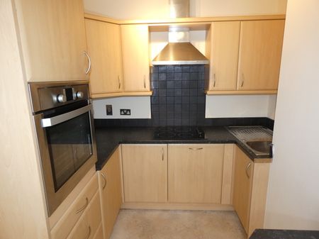 Dickson Road Flat 3 - Photo 5