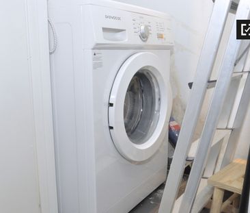 barcelona, Catalonia 08003 - Photo 6