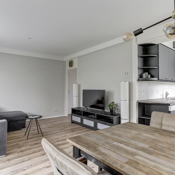 Appartement te huur: Weegbreestraat 112 2153 EE Nieuw-Vennep - Photo 1