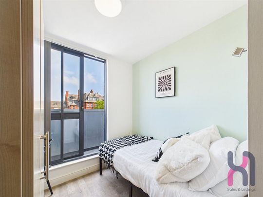 1 bedroom flat to rent - Photo 1