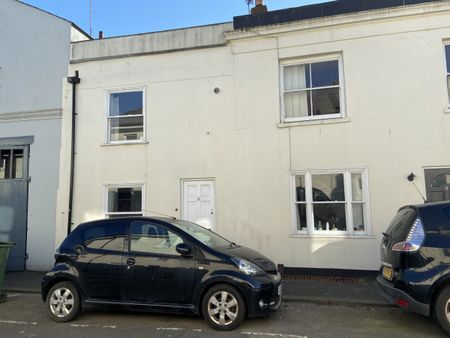Gloucester Street - Photo 5
