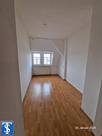 4 Zimmer Dachgeschosswohnung mit großem Bad - Foto 5