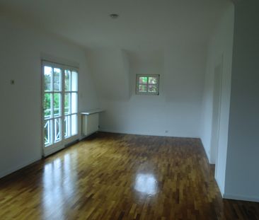 Großzügige, lichtdurchflutete 3-Zimmer-Wohnung mit einladendem Balkon und Blick ins Grüne - Foto 2