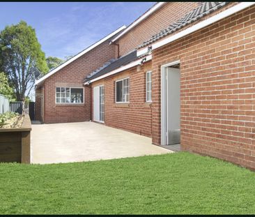 9 Queens Road, Hurstville NSW 2220 - Townhouse For Rent | Domain - Photo 5