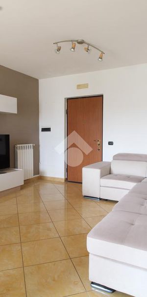 Trilocale in affitto - Photo 1
