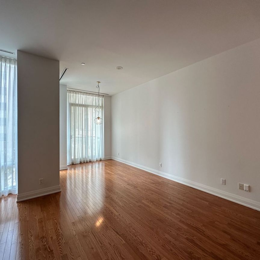 For Lease - 1 Bedford Road Unit# 212, Toronto, Ontario - Photo 1
