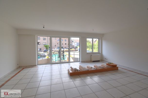 Ruime 3-kamer appartement met 2 badkamers te huur! - Foto 1