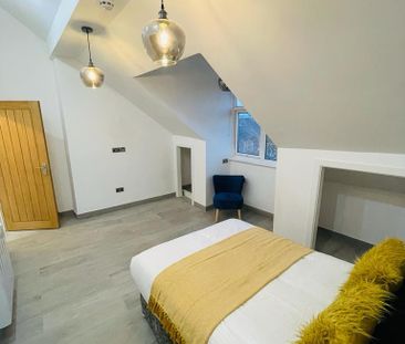 2 bedroom flat to rent - Photo 4