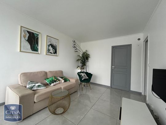 Location Appartement 3 pièces 54m² NOISY LE GRAND 93160 - Photo 1