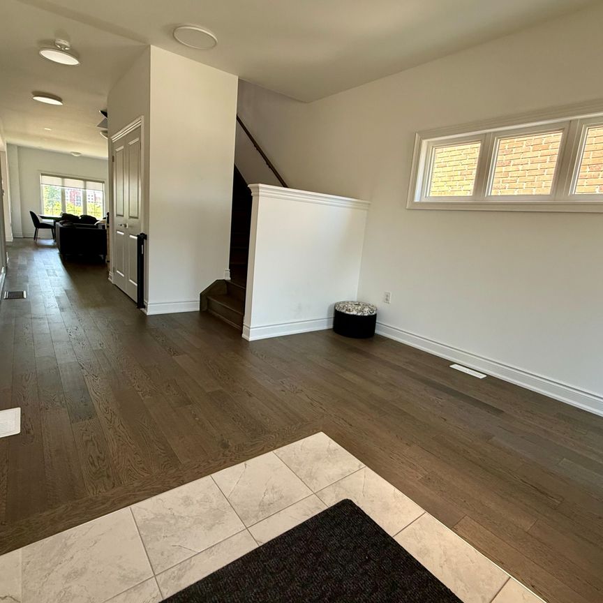 For Lease - 13 Harvest Crescent, Barrie, Ontario - Photo 1