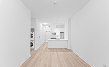 For Lease - 2075 Lakeshore Road Unit# 214, Burlington, Ontario - Photo 4