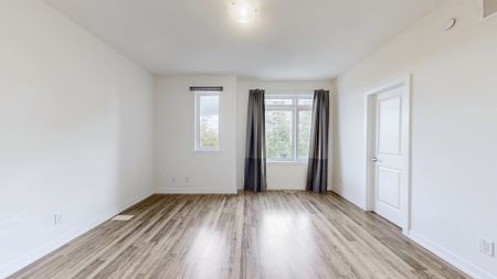 For Lease - 370 Red Maple Road Unit# 112, Richmond Hill, Ontario - Photo 3