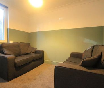 4 bedroom house share to rent - Photo 1