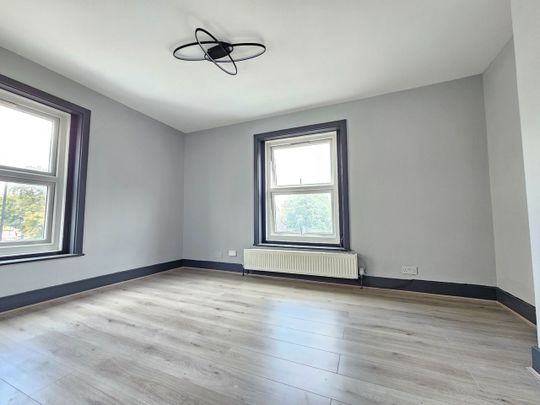 2 Bed Flat, Lower Clapton Road, E5 - Photo 1