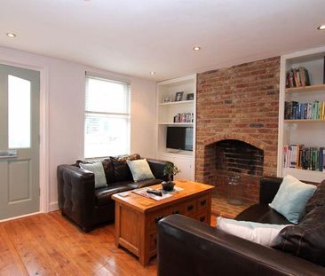 2 bedroom terraced house to rent - Photo 5