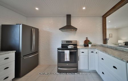 For Lease - 3 Crombie Place, Halton Hills, Ontario - Photo 2