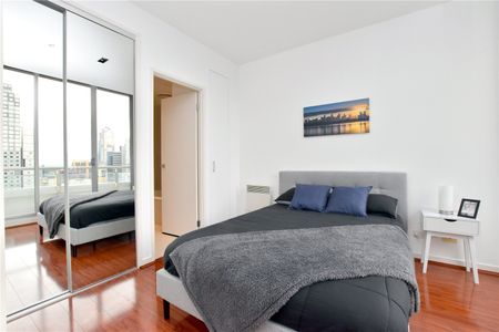 2705A/8 Franklin Street - Photo 3