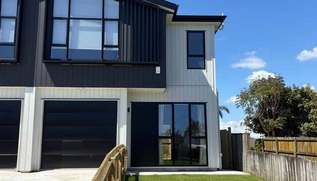 Brand New Family Home - Photo 1