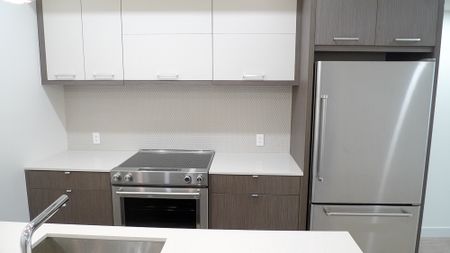 1 Bedroom + Den Condo For Rent In Marda Loop! Special Incentive - Photo 3
