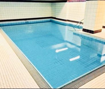 2-Zimmer Wohnung, Düsseldorf Mörsenbroich, neu renoviert - Photo 1