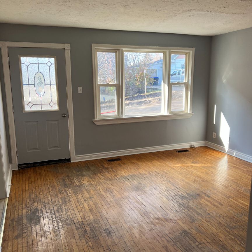 For Lease - 55 Drury Street, Bradford West Gwillimbury, Ontario - Photo 1