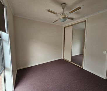 2 Cologne Court, Wodonga VIC 3690 - House For Rent | Domain - Photo 6