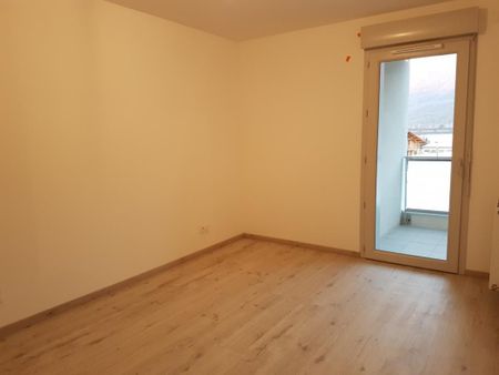 Location Appartement 2 pièces 41m² LA RAVOIRE 73490 - Photo 2