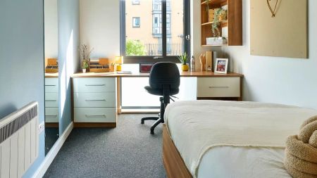 Gold Ensuite - Photo 2