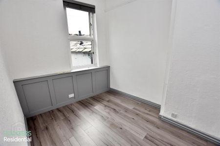 29 Castlereagh Street, Belfast, BT5 4NH - Photo 4
