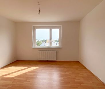 Geräumig und helle 2-Raumwohnung mit Balkon in Luftenberg - Photo 3