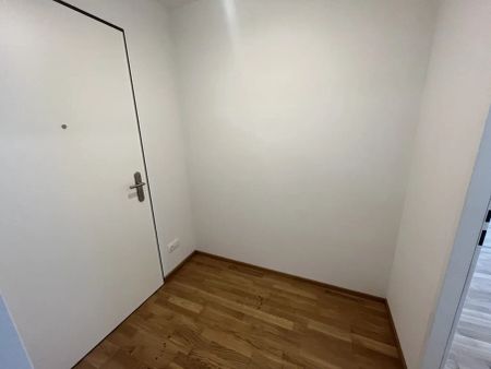 Geräumige 2-Zimmer-Wohnung mit Balkon - Photo 2