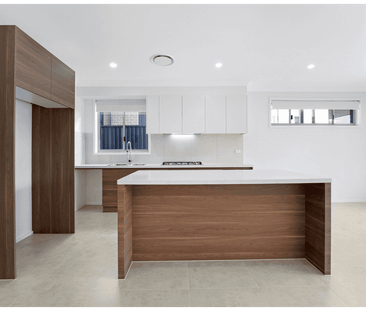 BRAND NEW LUXURY 5 BEDROOM DUPLEX - Photo 3