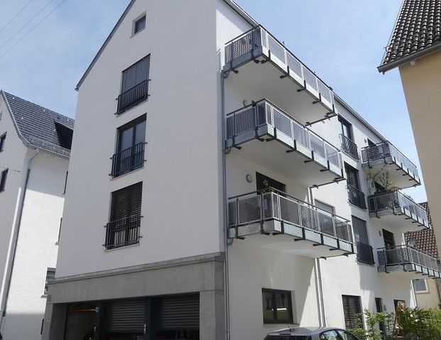 Göppingen: Großzügig geschnittene 2-Zimmer Wohnung in ruhiger Lage - Photo 1