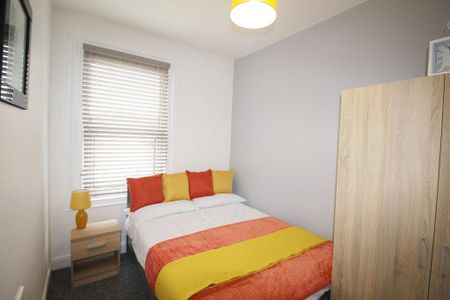 4 bedroom house share to rent - Photo 4