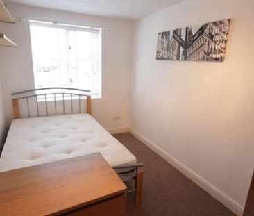 Plough Way, London, SE16 - Photo 3