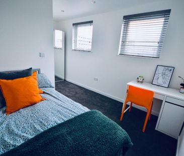 9 bedroom house to rent - Photo 4