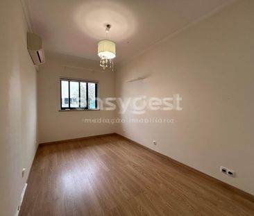 Moradia T3 em Lisboa - Photo 2