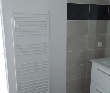 T2 AVEC PARKING + TERRASSE - Photo 4