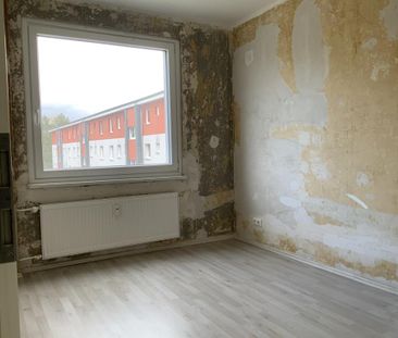 3,5 Zimmer mit modernem Wannenbad und Balkon - Foto 1