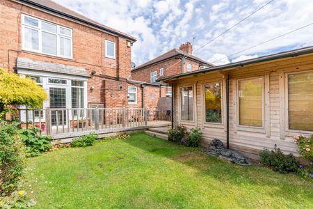 4 bed semi-detached house to rent in Etherstone Avenue, High Heaton, NE7 - Photo 4