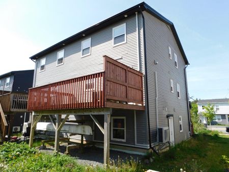 FOR RENT – 142 Honeygold Drive, Halifax, Nova Scotia - Photo 4
