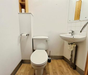 1 bedroom flat to rent - Photo 6