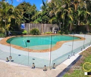 Discover your ideal home in the sought-after suburb of Aspley! Situ... - Photo 4