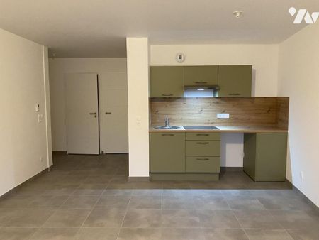 A louer 3 Pièces avec parking proche Clinique Mathilde à ROUEN Rive Gauche Résidence Beau Manoir - Photo 4